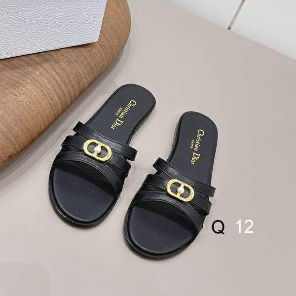 Picture of Dior Slippers _SKUDiorsz355-40J04042911
